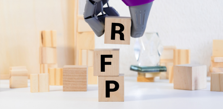 記事「RFPとは？提案依頼書を作る意味と書き方を解説」のトップ画像